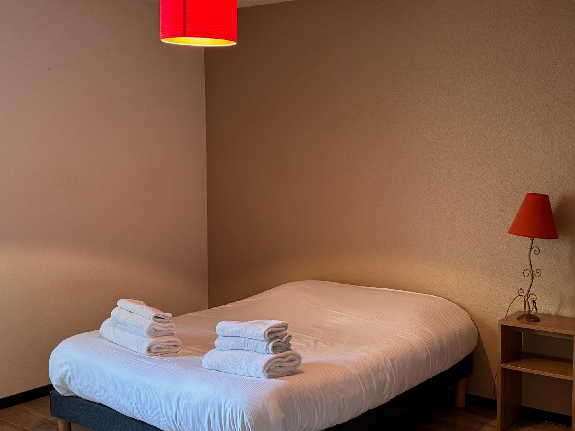 Kosy Appart'Hotel 7Eme Art Saint-Avold Bagian luar foto